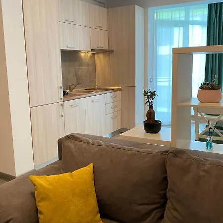 Apartman Deko Alezzi Mamaia
